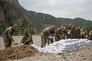 拉诺基亚谈金玟哉：长时间没比赛会失去空间感，他犯了三次大错